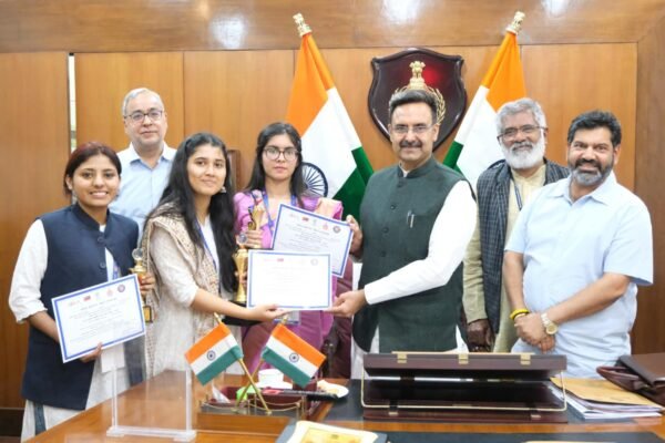 विधान सभा अध्यक्ष हरविन्द्र कल्याण ने युवाओं से किया सकारात्मक राजनीति में भाग लेने का आह्वान